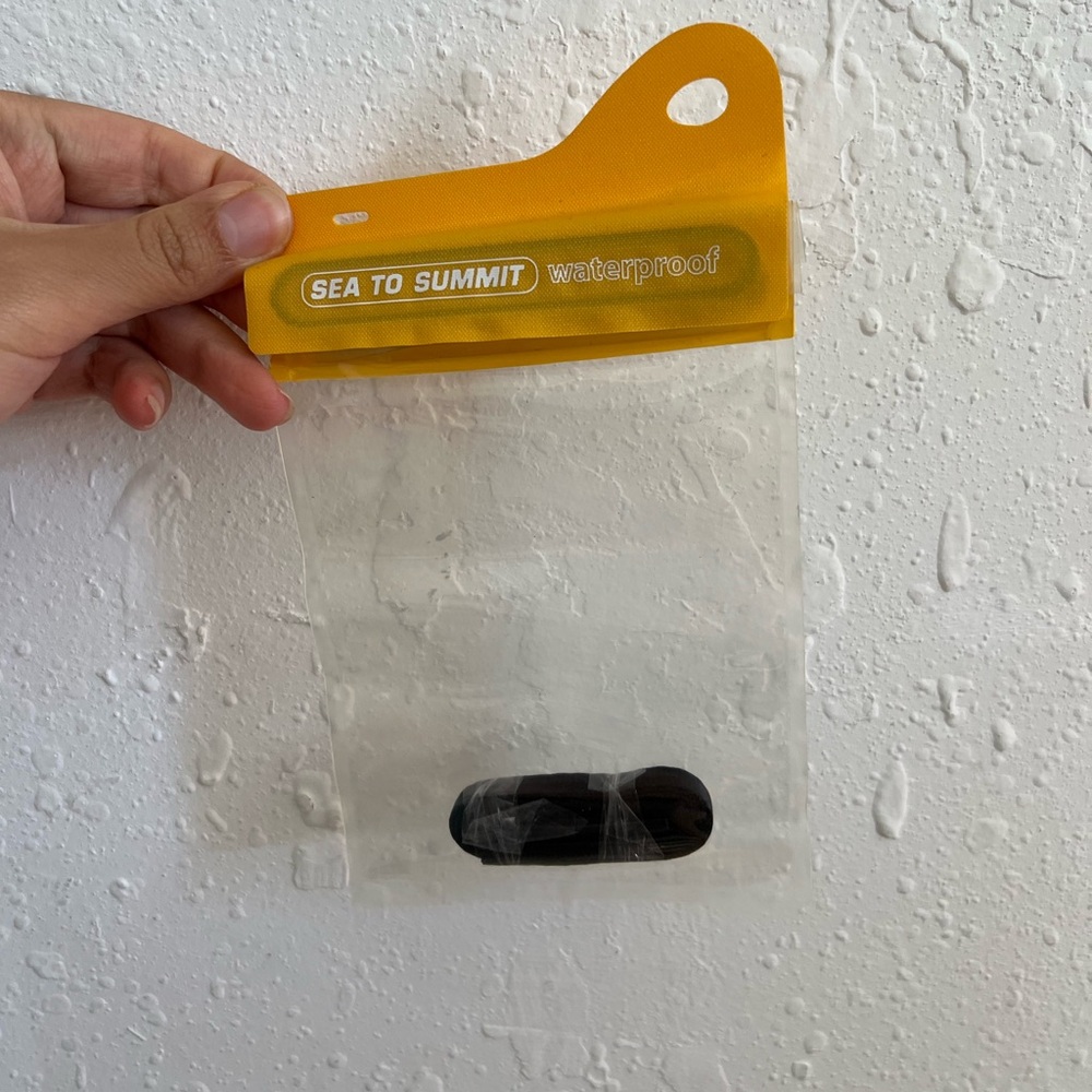 Sea To Summit TPU Accessory Case Large  New 13cm * 11cm